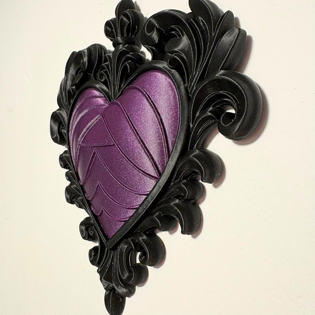 Shimmer Gothic Heart Wall Plaque