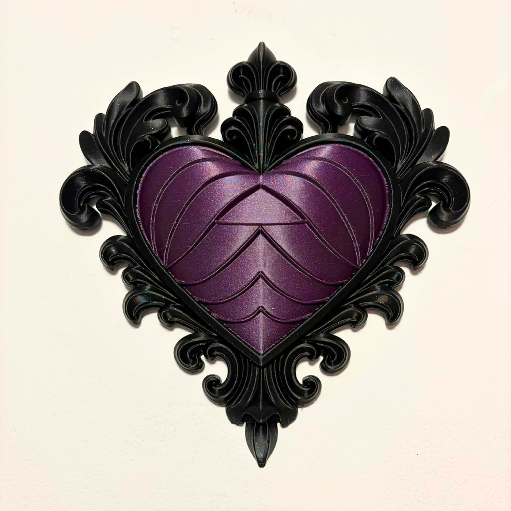 Shimmer Gothic Heart Wall Plaque